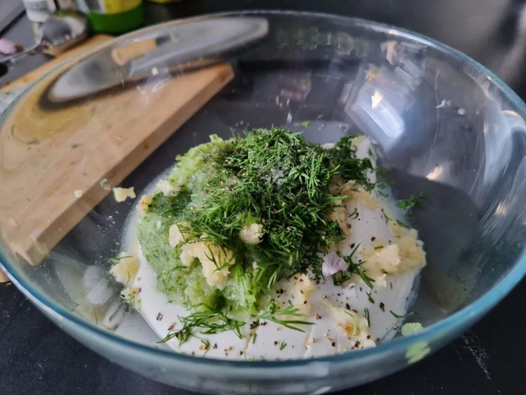 Alle ingrediensene klar til å blandes