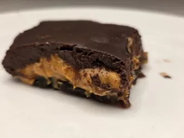 En bit daddelsnickers