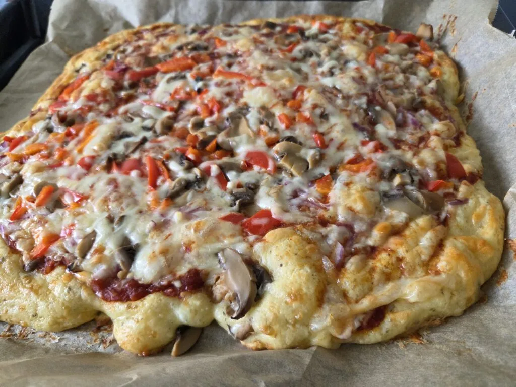 Cottage cheese minipizza